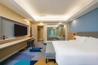 Holiday Inn Express Chengdu Tianfu Square by IHG - 2