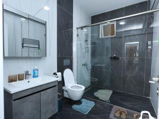 Ocean View Luxury 3-Bedroom Apartment with AC in Nyali Mombasa by Azurea Grand Luxury Residences - 7