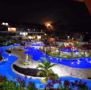 Dhea Oka Beach Muro alto - 7