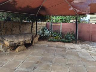 Fox Inn Guesthouse Lephalale - 0