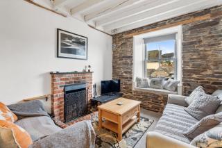 10 Mill Road - 1
