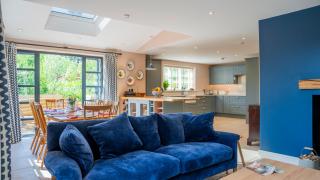 Park Cottage - 3BR, Hamlet, Garden Patio, Parking, Sleeps 6 - 2