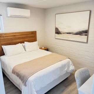Courtyard Guesthouse - 2