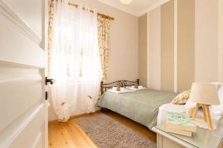 Nafsika Family House - Sea View Getaway in Corfu - 1