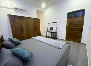 ZEN House Arugambay - 0