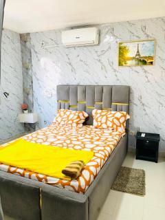 Makeena Berry Cosy Mboa - HYDROCARBURES - Douala - 3
