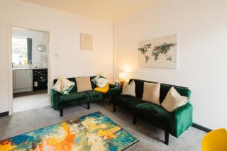 2 Bed House, Sleeps 5, Long Stay Accommodation, Contractor and Family Stays - 6