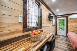 Tiny Cabin Nature Retreat Near Blue Rock - 1