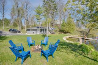 The Cottage on Lake Bernice - Campbellsport - 9