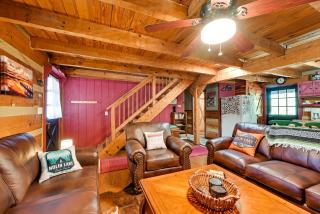 Unique Mammoth Cave Cabin w/ Teepee & Hot Tub! - 5