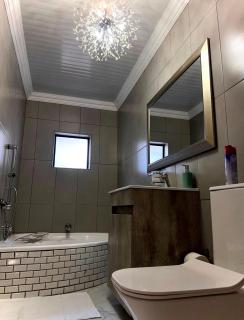 Kariebi Guest House - 1