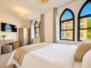 Lux House 2BR - Sleeps 6 -Free Parking - Huddersfield - 6