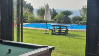 Solar Powered Villa with Panoramic Valley Views - 6