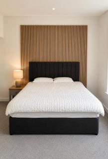 Snowdon Apartments - 8