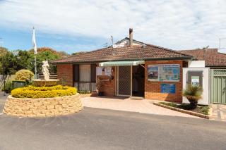 Jacaranda Holiday Park - North Haven - 1