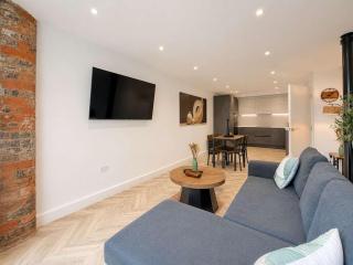 Stylish 1BR - Sleeps 4 - Free Parking - Manchester - 6