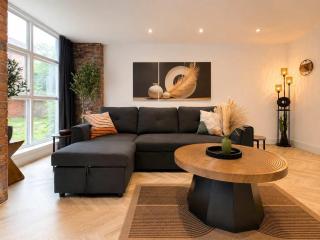 Modern 1BR - Sleeps 4 - Free Parking - Manchester - 5