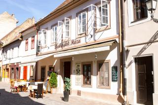 Borbarátok Háza - 8