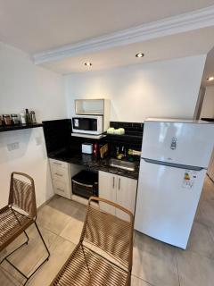 Apartamento moderno y confortable en una ubicación excelente - 2