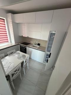 Modern 2-room apartment, fully equipped - 1