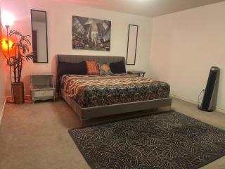 Family Corporate 3BR Yard Parking VW Amazon - 4