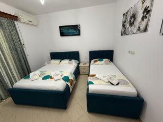 Vila Avni Likometi - 5