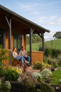 The Malvern Hills, Courtyard Cabins, Barbara Cabin - 8
