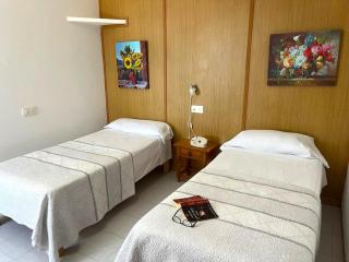 Apartamentos Miguel Torres - Emar Hotels - 8