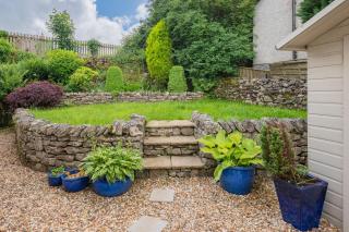Macallan - Spacious House with Roof Terrace - 6