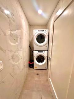 The Chic Suite - 1BR with Luxe Amenities - 4