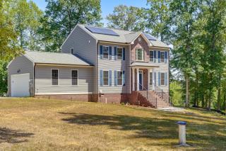 On 4+ Acres! Modern Home w/ Lake Access in Orange - 0