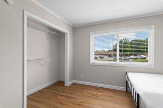 Newly Renovated Unit in Central Spfld #302 - 1