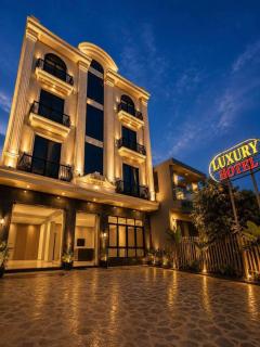 Luxury Hotel Long Thành - 1