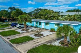 Indian rocks beach, Steps to Ocean, renovated - 1