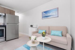 Cozy and Central 1 BR in Vancouver - 3