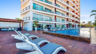 Deck12, 2BR Premium, Pool Access Parking - 7