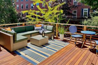 The LUXE City Oasis - 9