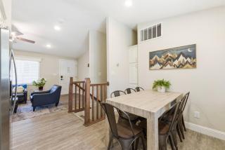 1029 Shepards Dr Unit 11 - 1