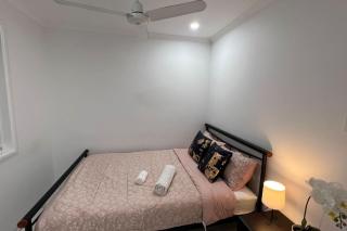 SPA House 4 BDR 5 beds Master with AC) - 1