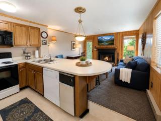 Powderidge 23 Slope Access Condo Near Chairlift - 4