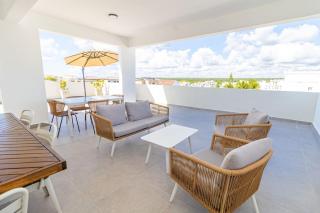 Cozy 1BR in Portofino Residence - 7