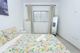 Cozy 1BR in Portofino Residence - 6