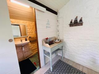 Maisonnette de charme indépendante avec jardin - 8