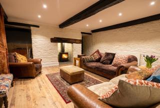 Tynewedd Farmhouse - Historic 1652 Farmhouse, Hot Tub, Sleeps 12 - 3
