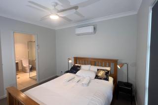 4 Bedroom House, Master with ensuite and AC - 9
