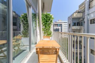 Retro 3D, 1-BR Loft in Gemmayze - 1