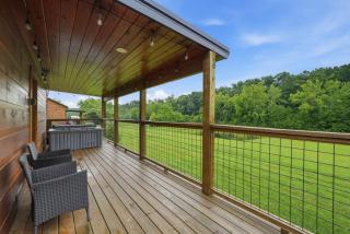 Twilight Meadow - Hot Tub, Patio and Views! - 9