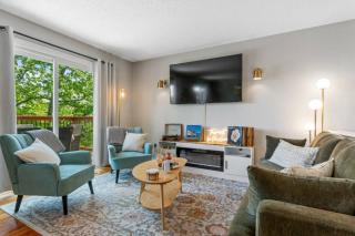Family-friendly 3BR near Trails with Patio - 3