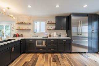 4BR Seattle Stunner - 8