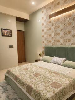 Moksha zen Luxury Independent 2BHK Rooftop Mountain view - 7